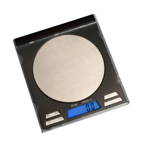 ON BALANCE SQUARE SCALE (CD 500 Gr. X 0,1)