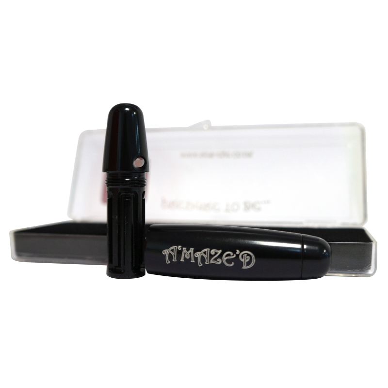 BLACK AMAZED PIPE